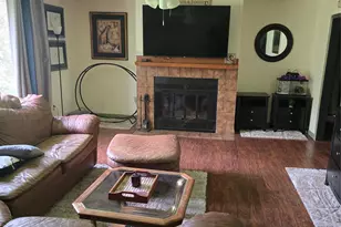 128 Crum Elbow Rd, Hyde Park, NY 12538 - Photo 8