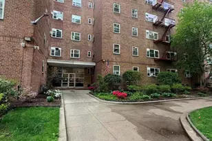 44-55 Kissena Blvd, Flushing, NY 11355 - Photo 2