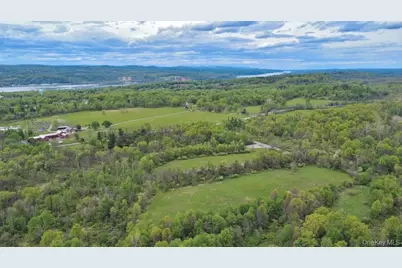 124 Cherrywood Drive, Fishkill, NY 12524 - Photo 36