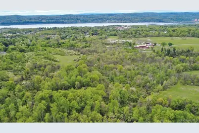 124 Cherrywood Drive, Fishkill, NY 12524 - Photo 40