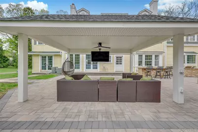105 Everit Avenue, Hewlett, NY 11557 - Photo 42