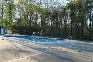 129 Bailey Ct, Middle Island, NY 11953 - Photo 18