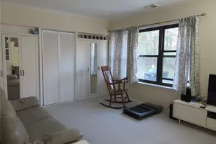129 Bailey Ct, Middle Island, NY 11953 - Photo 6