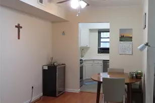 129 Bailey Ct, Middle Island, NY 11953 - Photo 4