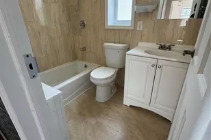 206-19 Richland Ave, Oakland Gardens, NY 11364 - Photo 12