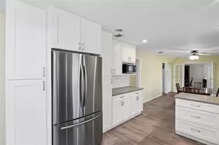 31 Marwood Pl, Stony Brook, NY 11790 - Photo 18