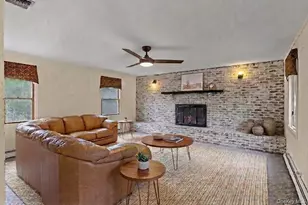 31 Marwood Pl, Stony Brook, NY 11790 - Photo 20