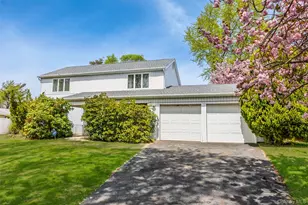 31 Marwood Pl, Stony Brook, NY 11790 - Photo 2