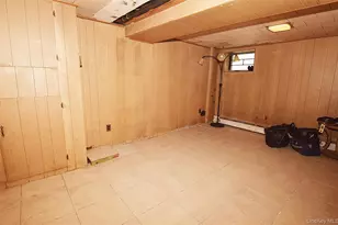 89-36 218th Pl, Queens Village, NY 11427 - Photo 20