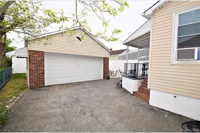 89-36 218th Place, Queens Village, NY 11427 - Photo 26