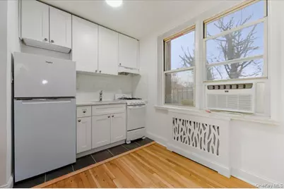 5645 Netherland Avenue #2F, Bronx, NY 10471 - Photo 6