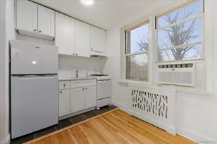 5645 Netherland Ave, Bronx, NY 10471 - Photo 6