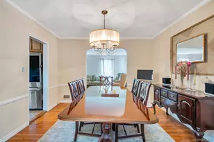 107 Pine St, Garden City, NY 11530 - Photo 8