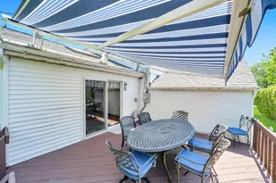 107 Pine St, Garden City, NY 11530 - Photo 28