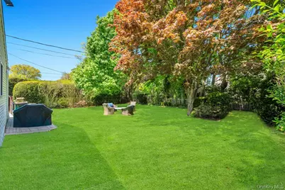 107 Pine Street, Garden City, NY 11530 - Photo 32