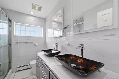 572 Benjamin Road, North Babylon, NY 11703 - Photo 6