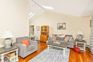 59 Homewood Dr, Hampton Bays, NY 11946 - Photo 20