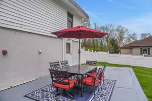 3296 Stony St, Mohegan Lake, NY 10547 - Photo 12
