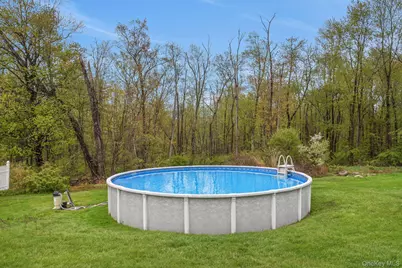 3296 Stony Street, Mohegan Lake, NY 10547 - Photo 8