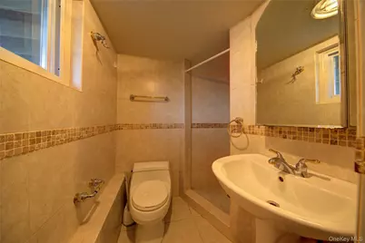 95 Irving Avenue #1, Freeport, NY 11520 - Photo 4