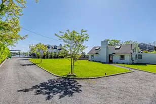 53 Old Neck Rd S, Center Moriches, NY 11934 - Photo 32