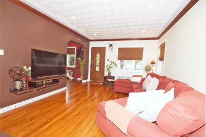8217 263rd Street, Glen Oaks, NY 11004 - Photo 2