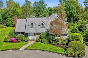 9 Townsend Rd, Glen Cove, NY 11542 - Photo 42