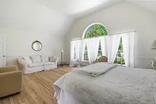 9 Townsend Rd, Glen Cove, NY 11542 - Photo 32