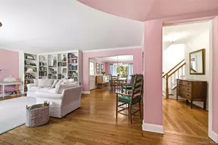 9 Townsend Rd, Glen Cove, NY 11542 - Photo 6