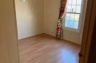 1661 Old Country Road Unit, Riverhead, NY 11901 - Photo 6
