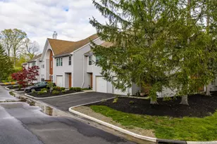 83 Deer Ct Dr, Middletown, NY 10940 - Photo 2