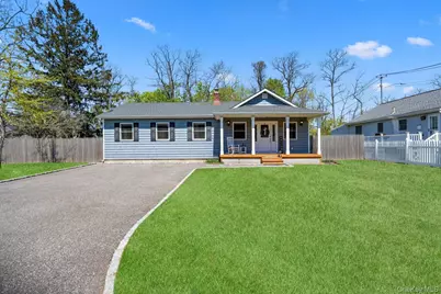 11 Jackson Street, East Islip, NY 11730 - Photo 1