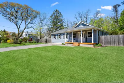 11 Jackson Street, East Islip, NY 11730 - Photo 2