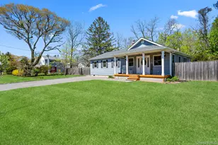 11 Jackson St, East Islip, NY 11730 - Photo 2
