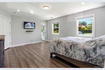 11 Jackson Street, East Islip, NY 11730 - Photo 16