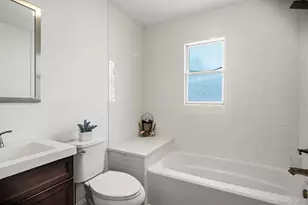 11 Jackson St, East Islip, NY 11730 - Photo 18