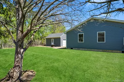 11 Jackson Street, East Islip, NY 11730 - Photo 24