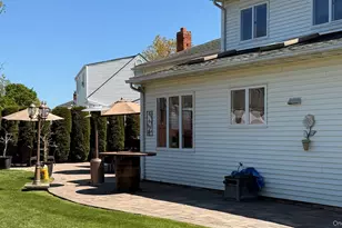345 O'Connor Rd, North Babylon, NY 11703 - Photo 22