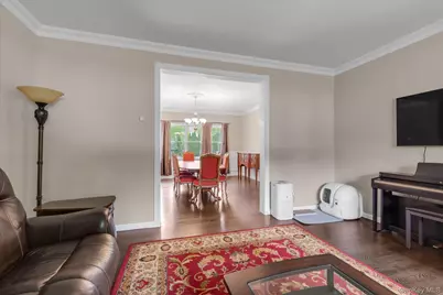 31 9th Avenue, Kings Park, NY 11754 - Photo 4