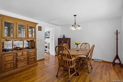 11 Lower Lake Road, Mahopac, NY 10541 - Photo 2