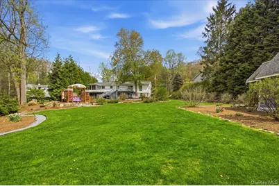 11 Lower Lake Road, Mahopac, NY 10541 - Photo 12