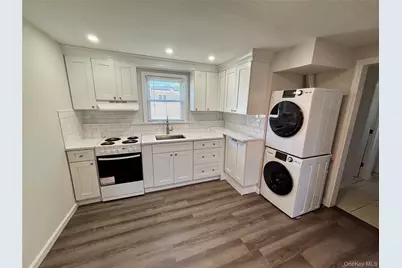 [Address not provided], West Babylon, NY 11704 - Photo 2
