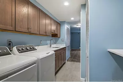 62-41 79th Street, Middle Village, NY 11379 - Photo 20