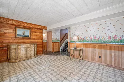 114 Liberty Avenue, Selden, NY 11784 - Photo 26