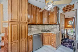 114 Liberty Ave, Selden, NY 11784 - Photo 14