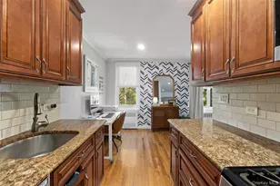110 Dehaven Dr, Yonkers, NY 10703 - Photo 4