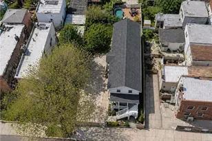 3173 Shore Pkwy, Brooklyn, NY 11235 - Photo 10