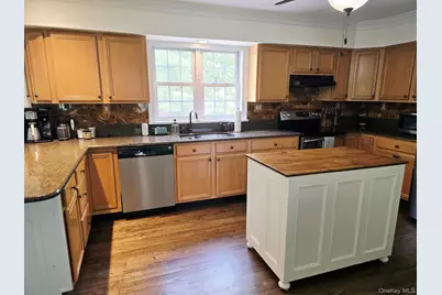 64 Beachfern Road, Center Moriches, NY 11934 - Photo 4