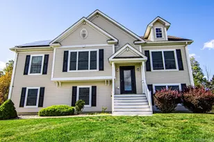5 Deangelis Dr, Monroe, NY 10950 - Photo 2