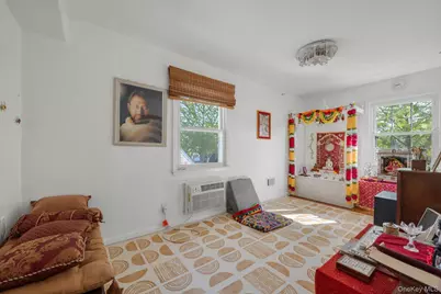 82-30 266th Street, Glen Oaks, NY 11004 - Photo 10